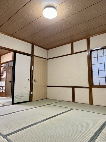 草津町　中古物件【オーナーチェンジ 11.23%】の和室|ゆったりとくつろげる和室です