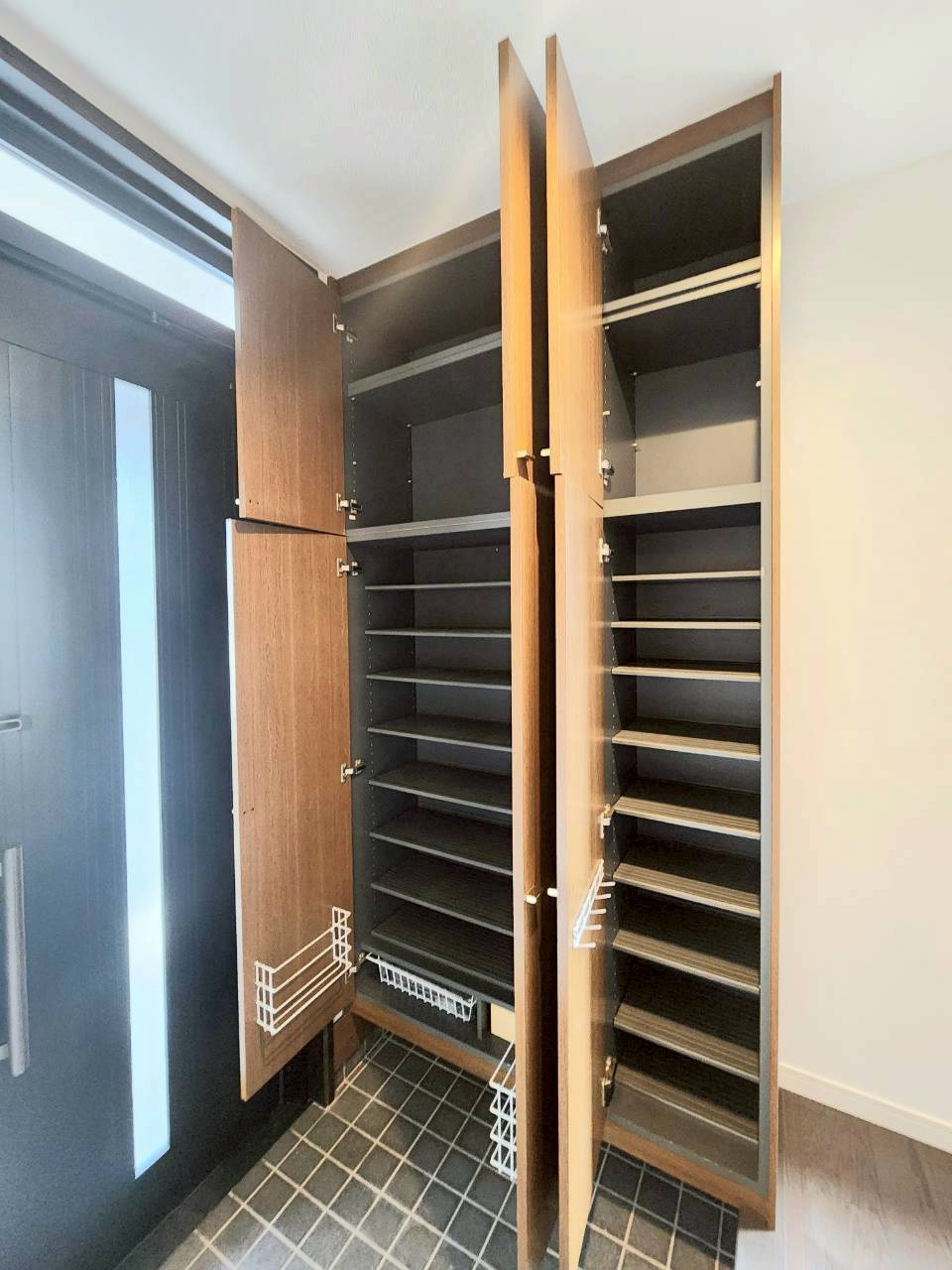 【前面道路含む現地写真】の画像