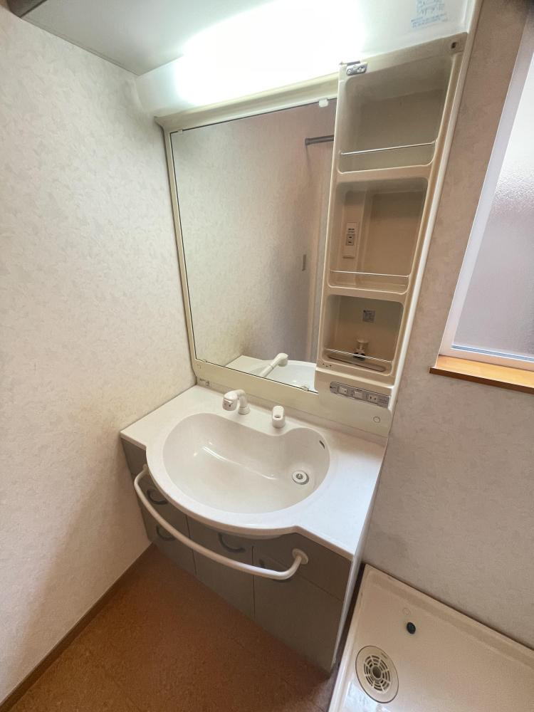 みよしの家の独立洗面台