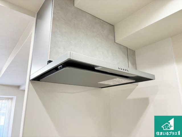 ライオンズマンション富雄D棟の設備|スタイリッシュな印象のフラットタイプ！ＬＥＤ照明付き！