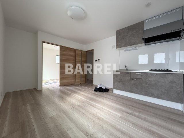 RITZ COURT池田の居間・リビング