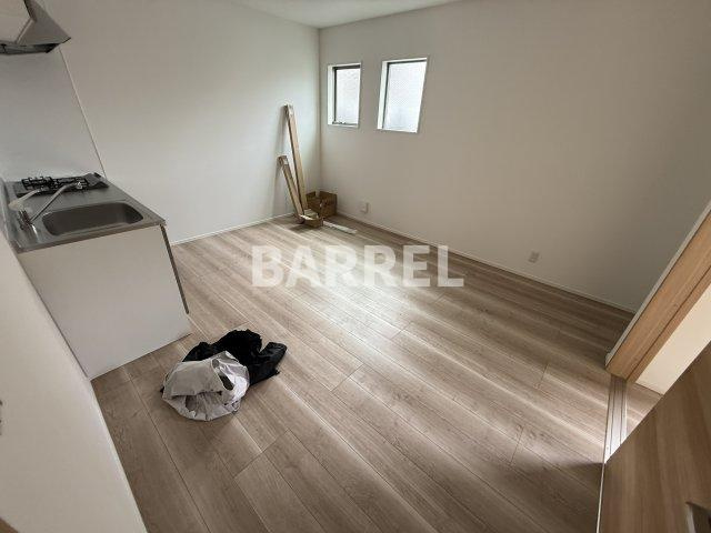 RITZ COURT池田の居間・リビング