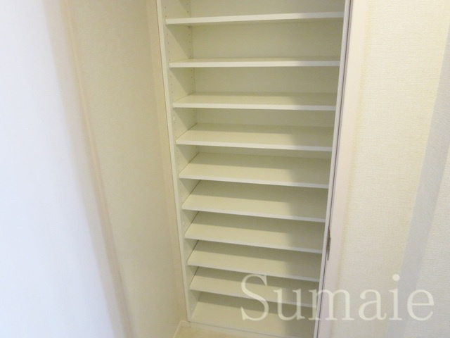 パークアクシス駒込ＨＩＬＬＴＯＰの収納|☆シューズクローゼットです☆