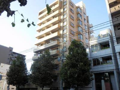 レスポアール四条大宮の外観