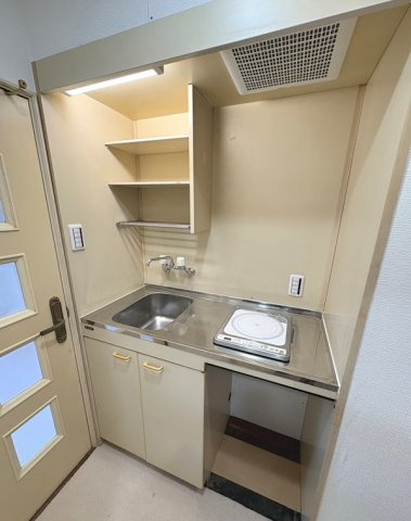 レスポアール四条大宮のキッチン|ＩＨクッキングプレート