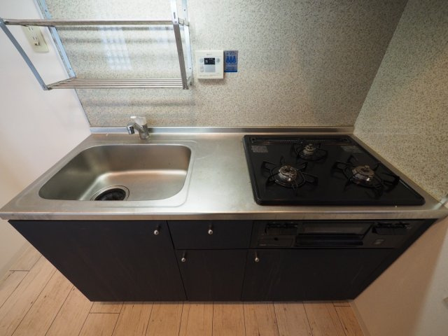 ドムール九条のキッチン
