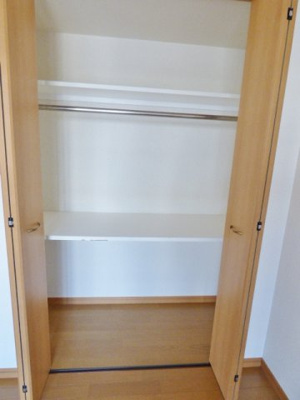 【収納】 | Ｙ・Ｉ壱番館 | 北側４．５帖のお部屋のクローゼット。　※掲載画像は同タイプの別室内画像のためイメージとしてご参照くだ
