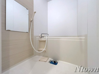 【エントランス】 | Le reve 栄生 | ゆとりのあるエントランスです