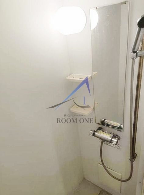 MIURA-Ⅲの浴室|シャワールームです。