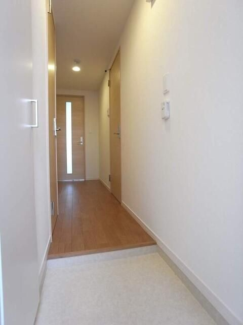 リブリ・ゆうやの玄関