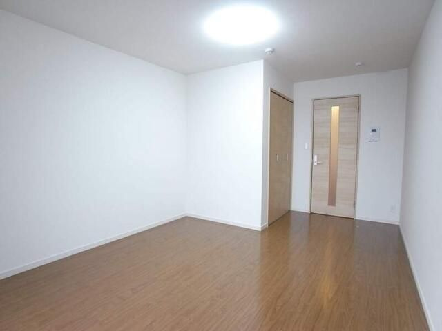 リブリ・ゆうやの寝室