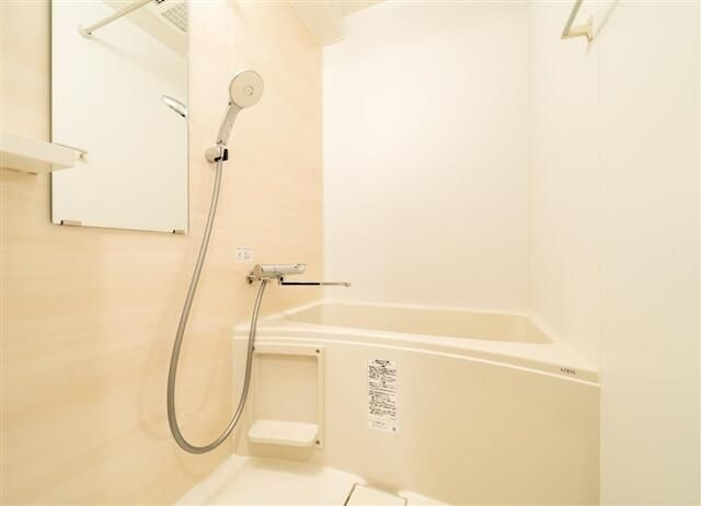 朝日第二目白台マンションの浴室