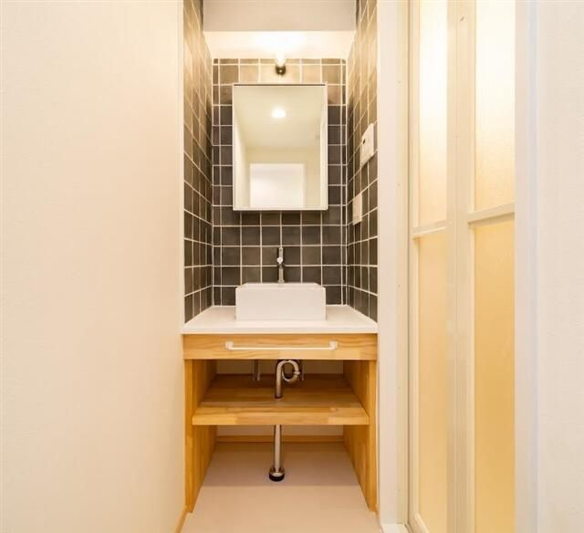 朝日第二目白台マンションの洗面所