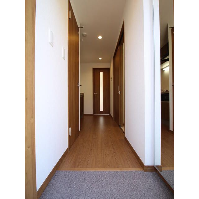 アムールシュシュの玄関