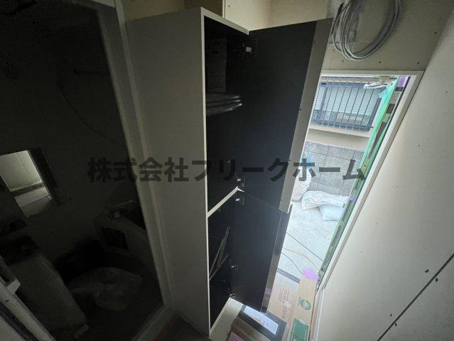 三鷹市上連雀３丁目のアパートの収納