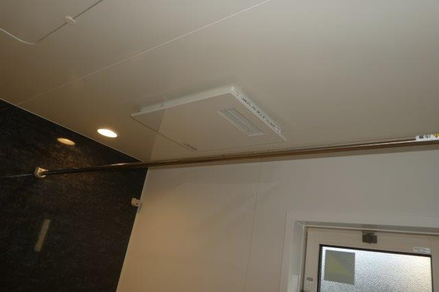 グランチェスタ白楽の浴室|浴室乾燥機