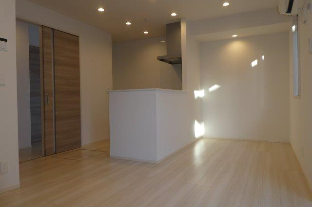 グランチェスタ白楽の居間・リビング