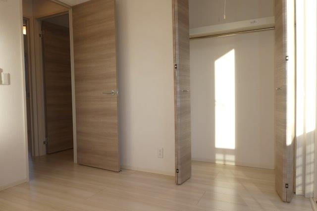 グランチェスタ白楽の収納|洋室