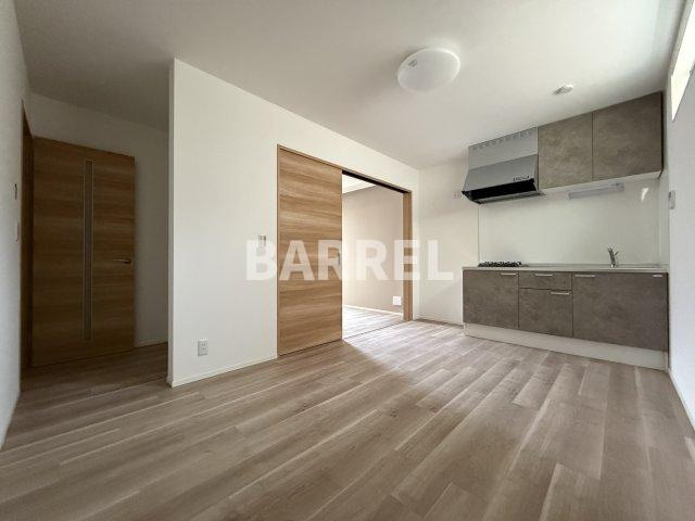 RITZ COURT池田の居間・リビング