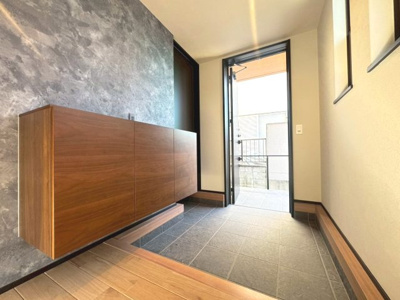 【玄関】 | 箕面市桜ケ丘4丁目貸家