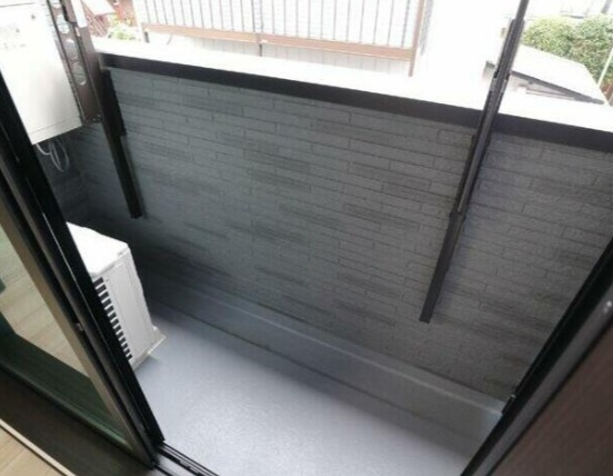 エスカリエ・ブルーのバルコニー