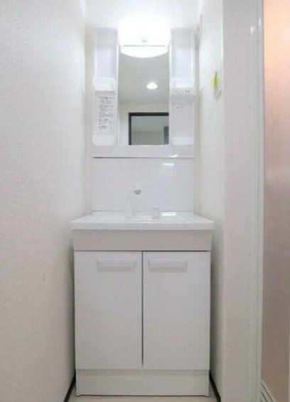 エスカリエ・ブルーの洗面所