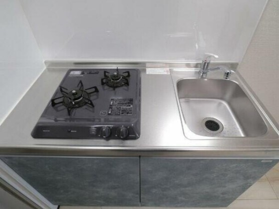 エスカリエ・ブルーのキッチン