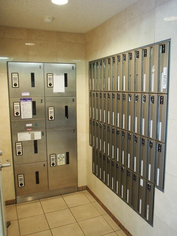 スカイコート文京白山第３のその他共用部分|郵便ポスト　宅配ＢＯＸ