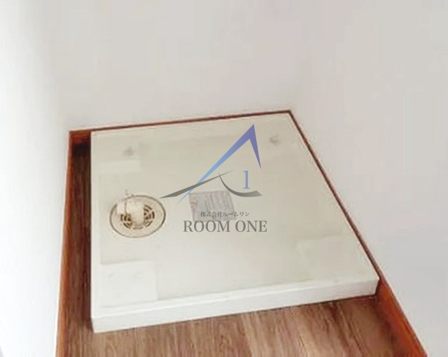 キャロル中野の設備|洗濯機置き場です。