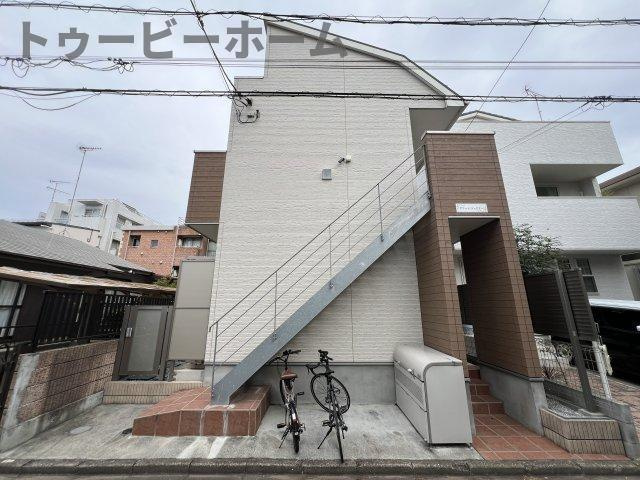 グリーン・ジュピターの外観