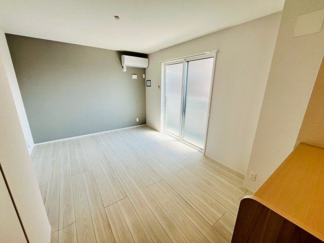 ソリッソ大久保西嶋の居間・リビング