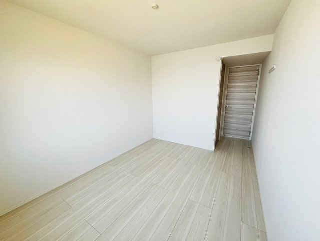 ソリッソ大久保西嶋の寝室