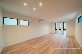 【居間・リビング】