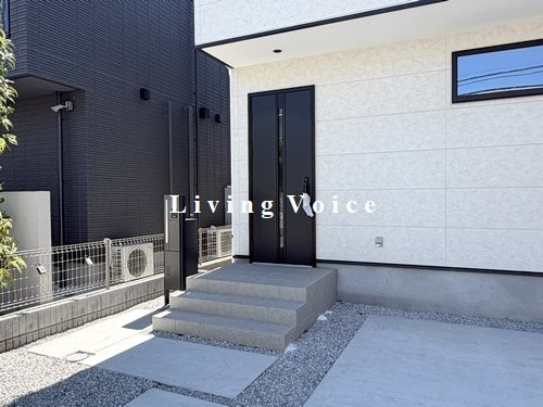 【居間・リビング】 | 【仲介手数料０円】藤沢市鵠沼藤が谷3期　新築一戸建て | 藤沢市鵠沼藤が谷3期　新築一戸建て