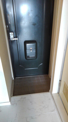 【玄関】 | メゾンエステルナ西千葉