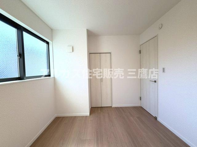 調布市深大寺南町５丁目 京王線 つつじヶ丘駅 新築戸建の洋室