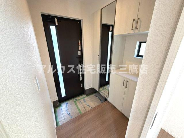 調布市深大寺南町５丁目 京王線 つつじヶ丘駅 新築戸建の玄関