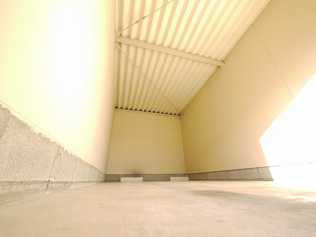 今西ガレージの内装|内装もきれいです