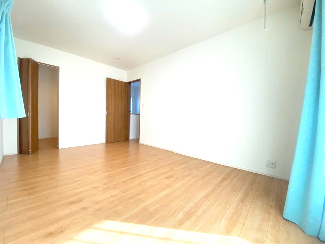 【洋室】 | 鹿沼市晃望台【グランディハウス施工】　4SSLDK