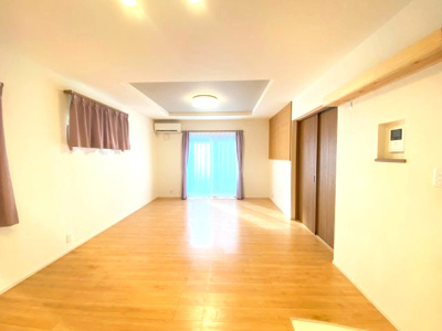 【居間・リビング】 | 鹿沼市晃望台【グランディハウス施工】　4SSLDK