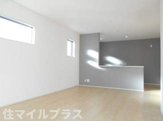 【居間・リビング】 | 須賀川市森宿新築一戸建て6棟 | ゆったりとしたリビングです