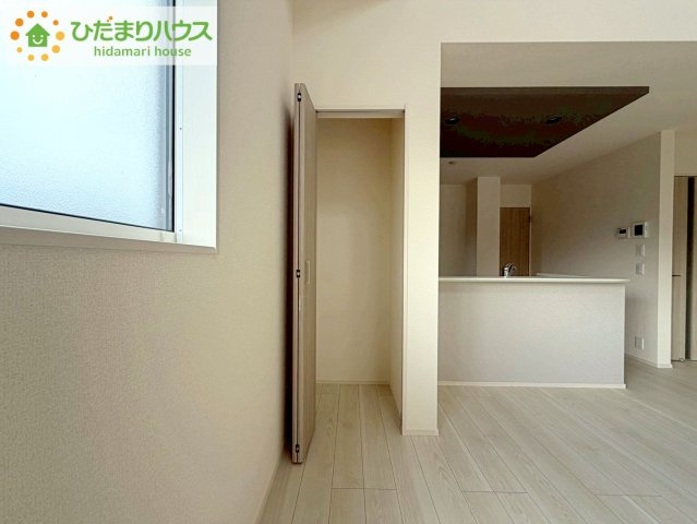 ブルーミングガーデン郡山市静西一丁目　新築戸建　3号棟の収納|クローゼットには、衣類や日用品などを整理整頓して収納できますね！