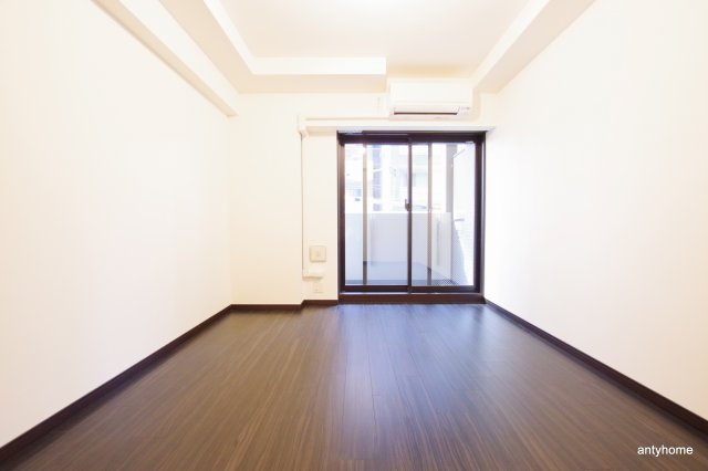 アルグラッド梅田WEST　仲介手数料無料の洋室