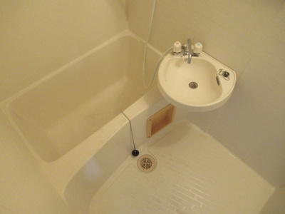 【浴室】 | 大宝枚岡グリーンヒルズ（枚岡賃貸） | お風呂です