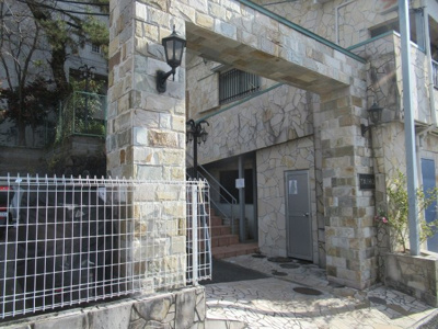 【エントランス】 | 大宝枚岡グリーンヒルズ（枚岡賃貸） | 建物の内部です