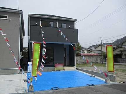 広島市佐伯区五日市町美鈴園　新築一戸建て(全2棟)の外観