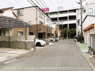 【前面道路含む現地写真】 | 一番大きな隣人、イオン
