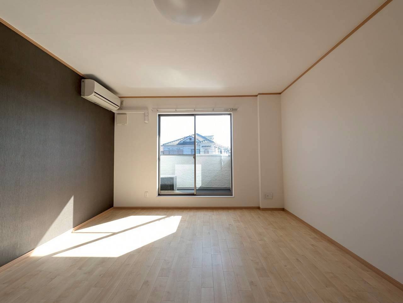 サンフィールドの居間・リビング