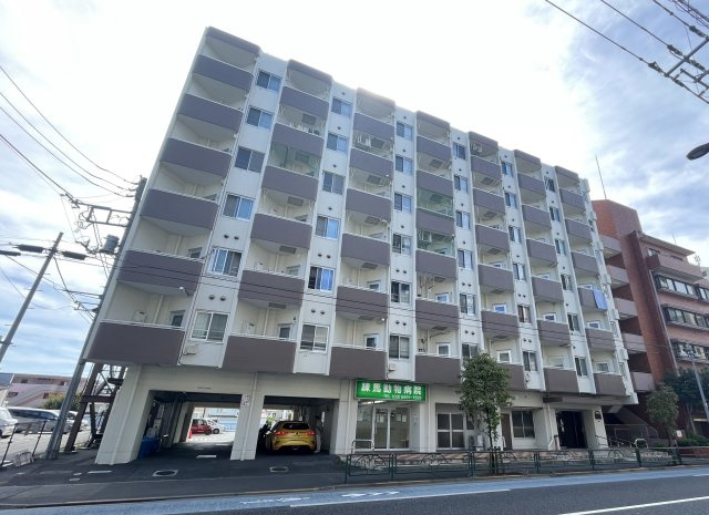 武蔵関ハイツA棟の外観|新規リノベーションマンションにつき快適に新生活をスタートできます
