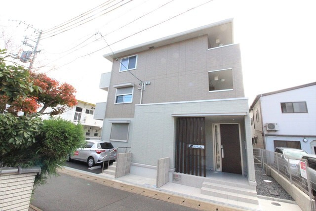 DハイムSAGAの外観